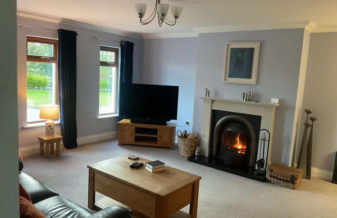 Hazeltree Lodge-1