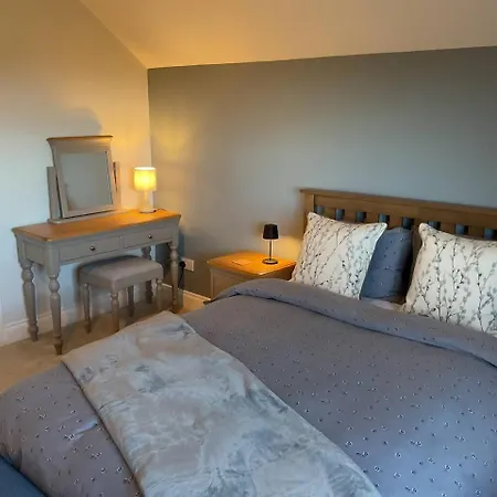 Hazeltree Lodge-2